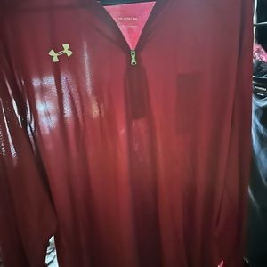 Under Armour light long sleeve shirt. Never worn. 3xl.
